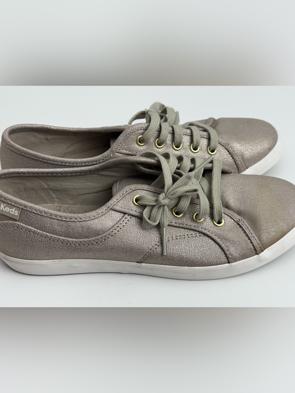 Keds Women’s Low Top Metallic Taupe Lace-Up Sneakers Size 7